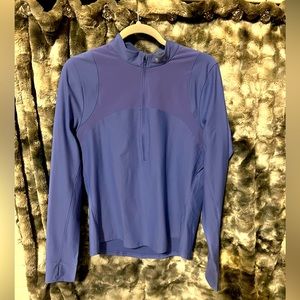 NWT’s Under Armour 1/2 zip running top (L)